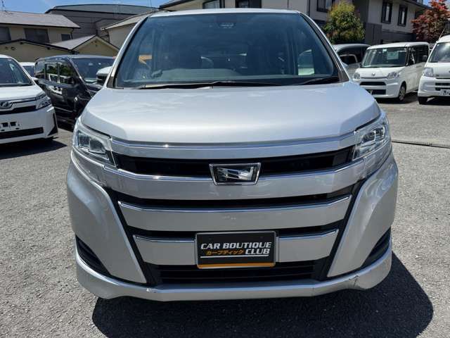 TOYOTA NOAH 2018 Image 31
