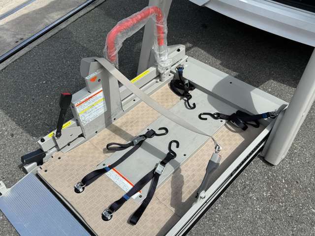 NISSAN SERENA  WG 2017 Image 31