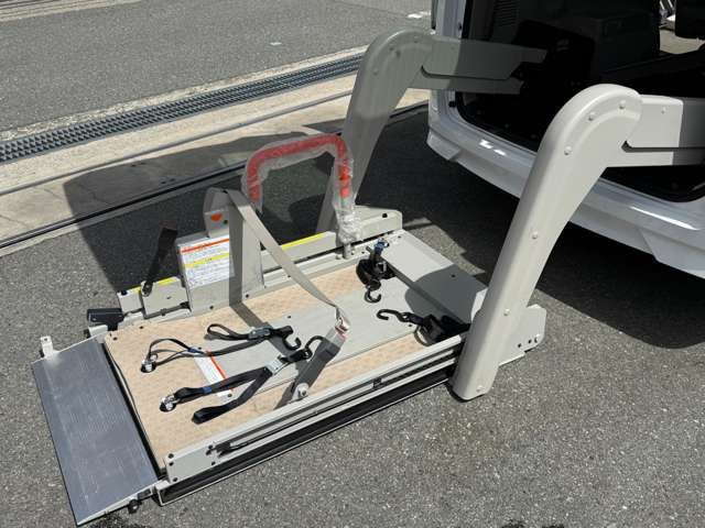 NISSAN SERENA  WG 2017 Image 31