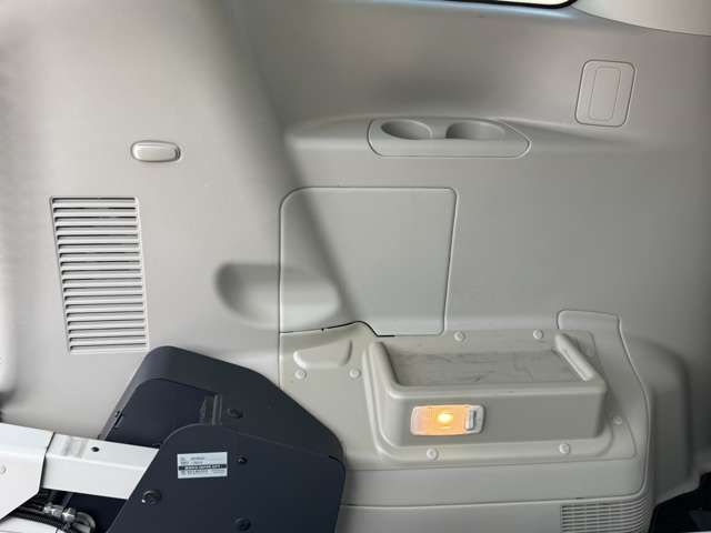 NISSAN SERENA  WG 2017 Image 31