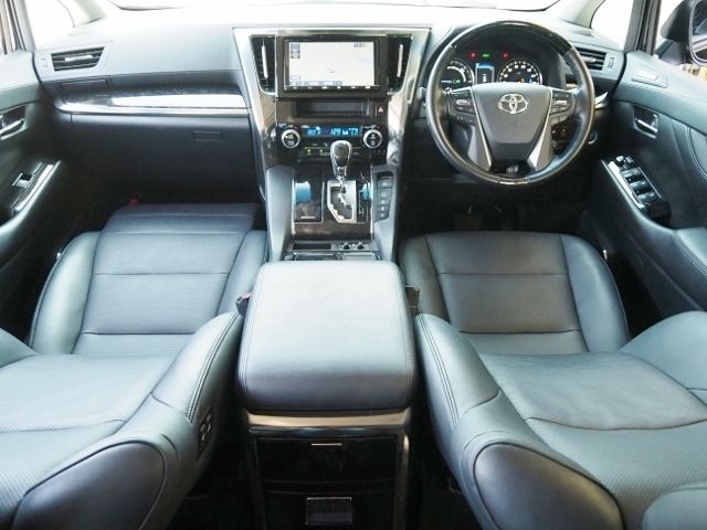 TOYOTA VELLFIRE  HYBRID 4WD 2019 Image 31