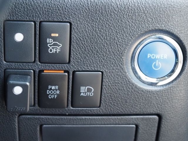 TOYOTA VELLFIRE  HYBRID 4WD 2019 Image 31