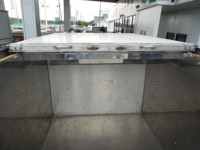 HINO DUTRO 2012 Image 31