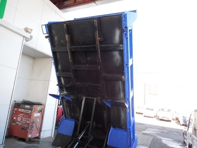 ISUZU ELF 2013 Image 31