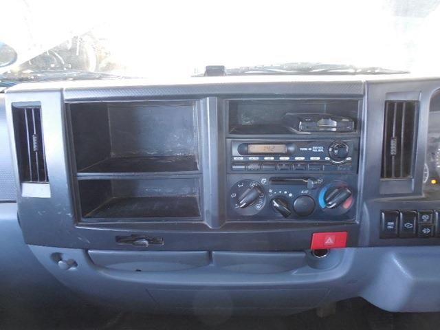 ISUZU ELF 2013 Image 31