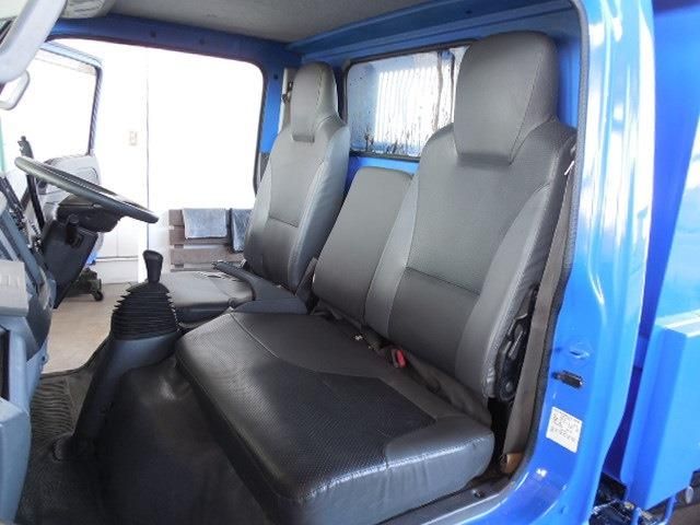ISUZU ELF 2013 Image 31