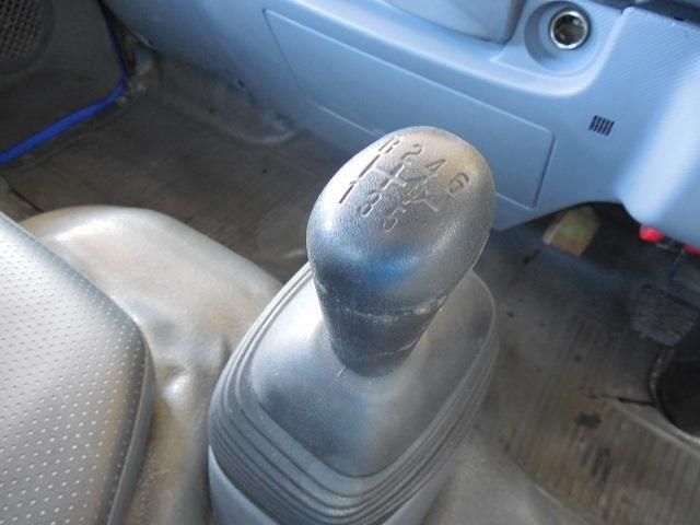 ISUZU ELF 2013 Image 31