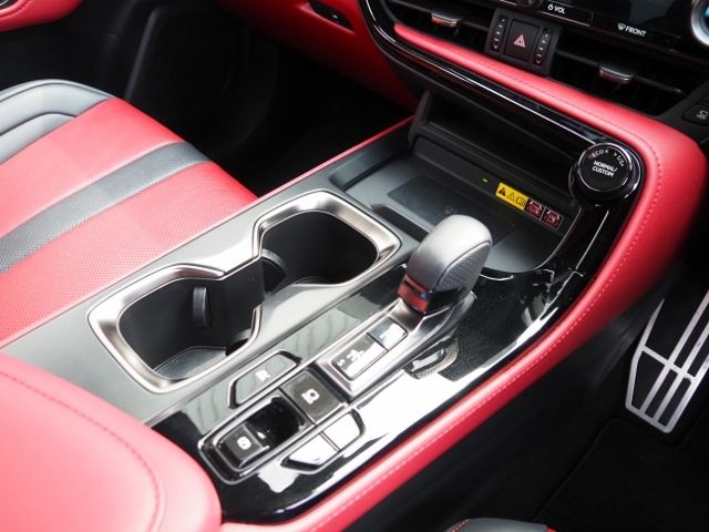 TOYOTA LEXUS NX350H AWD 2023 Image 31