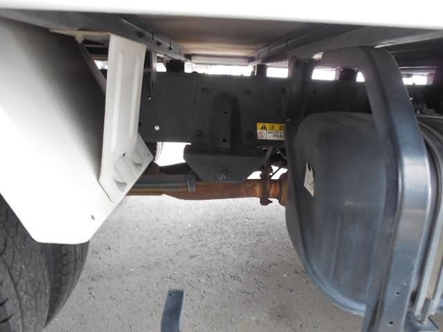 ISUZU ELF 2016 Image 31