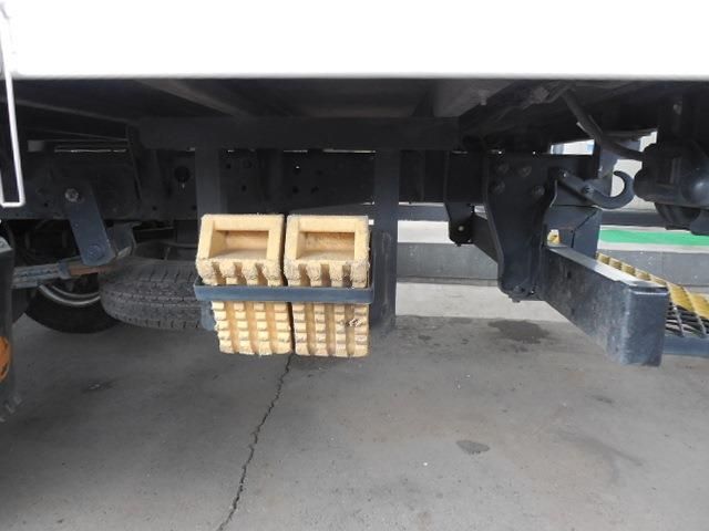 ISUZU ELF 2016 Image 31