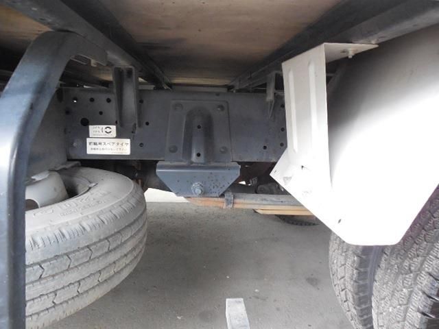 ISUZU ELF 2016 Image 31