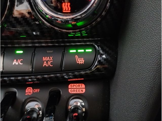 BMW MINI COOPER S 5DOOR 2022 Image 31