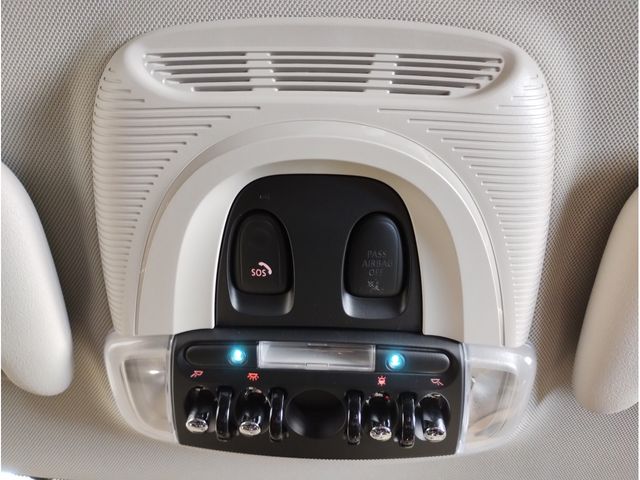 BMW MINI COOPER S 5DOOR 2022 Image 31