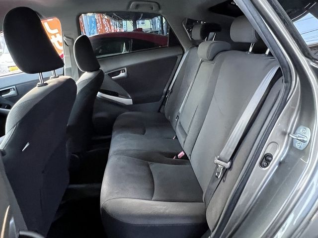 TOYOTA PRIUS 2011 Image 31