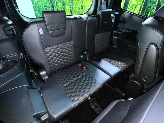 TOYOTA VOXY 2022 Image 31