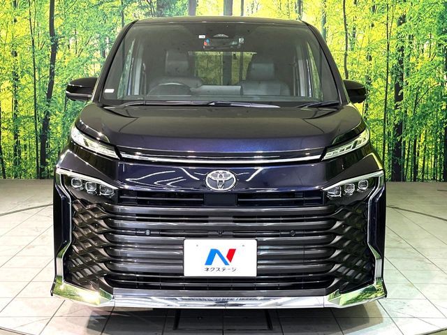 TOYOTA VOXY 2022 Image 31