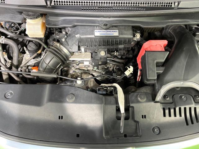 HONDA STEPWAGON SPADA 2015 Image 31