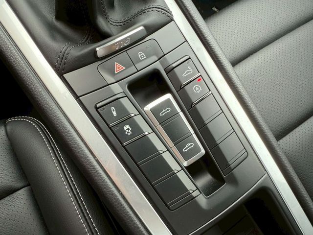 PORSCHE 718BOXSTER 2024 Image 31