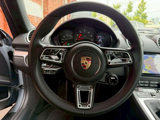 PORSCHE 718BOXSTER 2024 Image 31