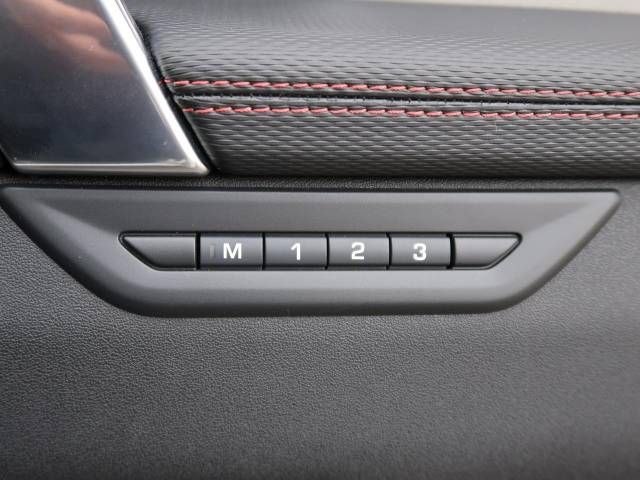 ROVER DISCOVERY SPOR 2023 Image 31