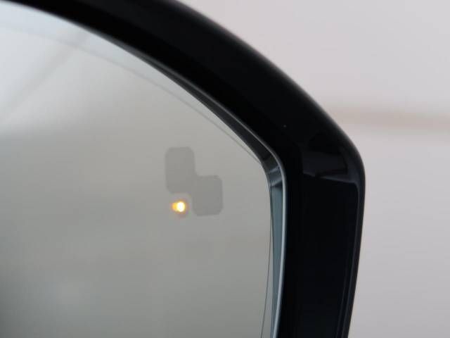 ROVER DISCOVERY SPOR 2023 Image 31