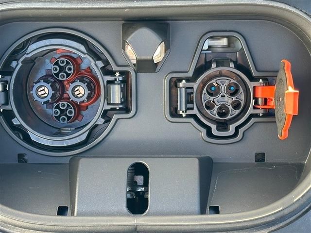 NISSAN LEAF 2018 Image 31