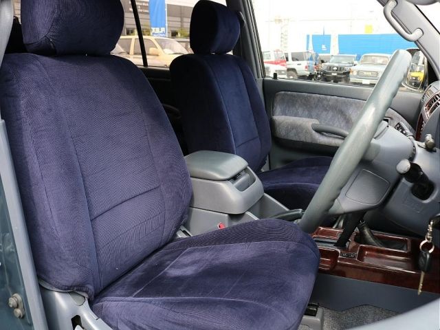 TOYOTA LANDCRUISER PRADO 2000 Image 31