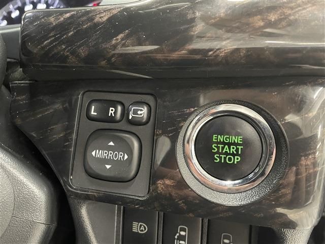 TOYOTA REGIUSACE VAN 4WD 2019 Image 31