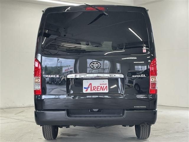 TOYOTA HIACE VAN 4WD 2021 Image 31