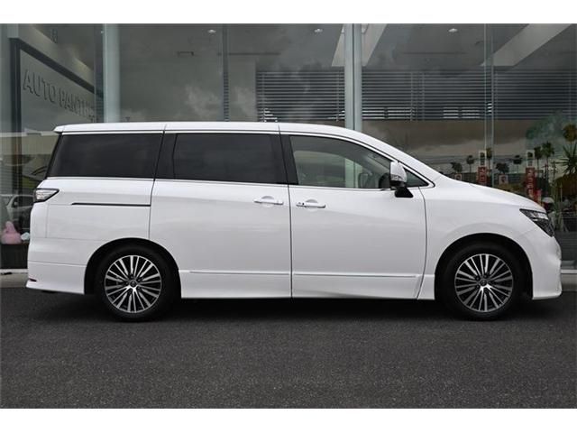 NISSAN ELGRAND  4WD 2023 Image 31
