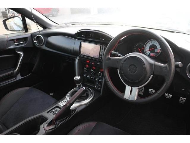 TOYOTA 86 2012 Image 31
