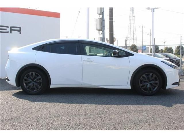 TOYOTA PRIUS 2023 Image 31