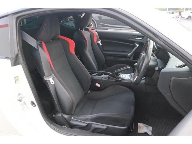 TOYOTA 86 2013 Image 31