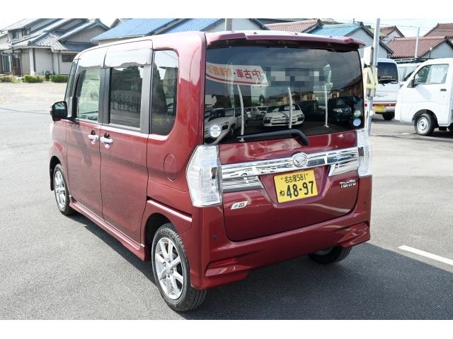 DAIHATSU TANTO CUSTOM 2013 Image 31