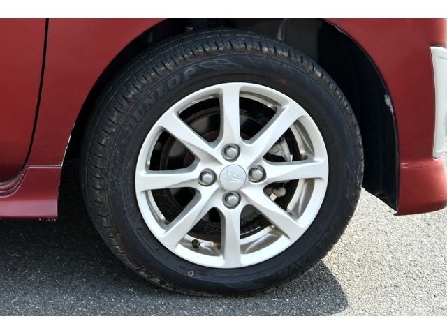 DAIHATSU TANTO CUSTOM 2013 Image 31