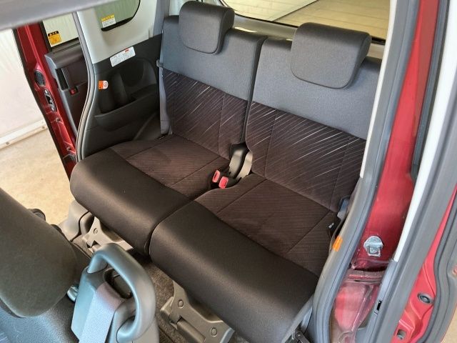 DAIHATSU TANTO CUSTOM 2013 Image 31