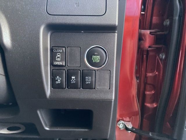 DAIHATSU TANTO CUSTOM 2013 Image 31