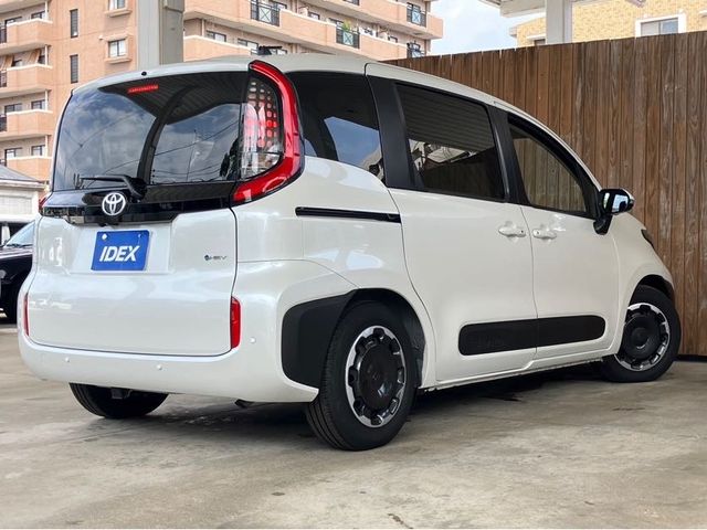 TOYOTA SIENTA HYBRID 2024 Image 31