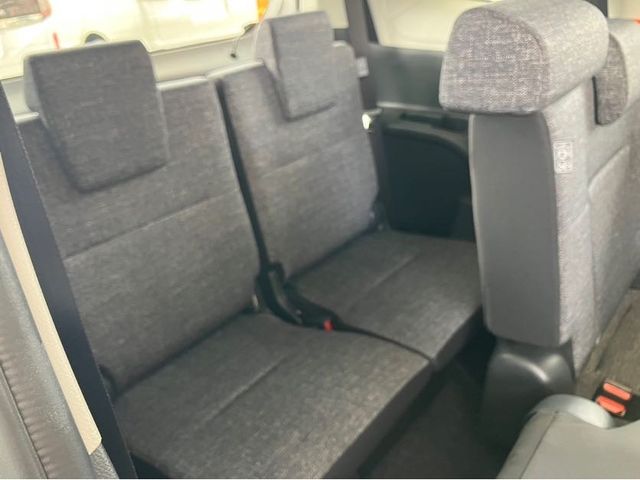 TOYOTA SIENTA HYBRID 2024 Image 31