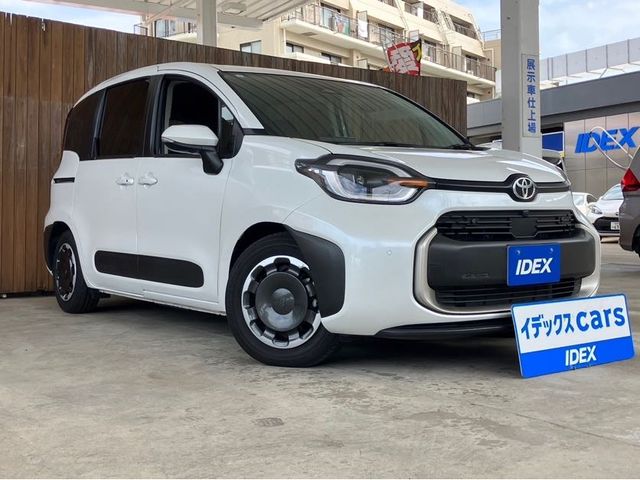 TOYOTA SIENTA HYBRID 2024 Image 31