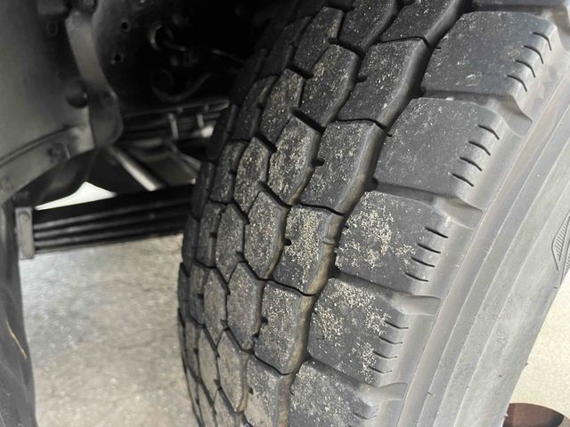 MITSUBISHI FUSOU FIGHTER 2011 Image 31