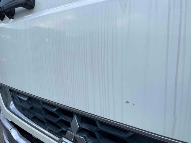 MITSUBISHI FUSOU FIGHTER 2011 Image 31