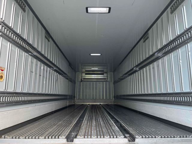 MITSUBISHI FUSOU FIGHTER 2011 Image 31