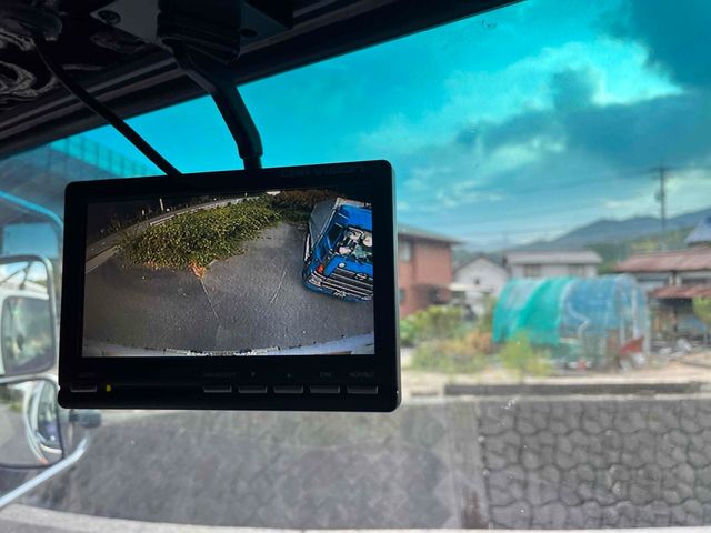 MITSUBISHI FUSOU FIGHTER 2011 Image 31