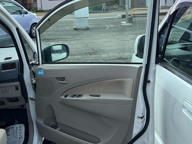 DAIHATSU MOVE 2011 Image 31