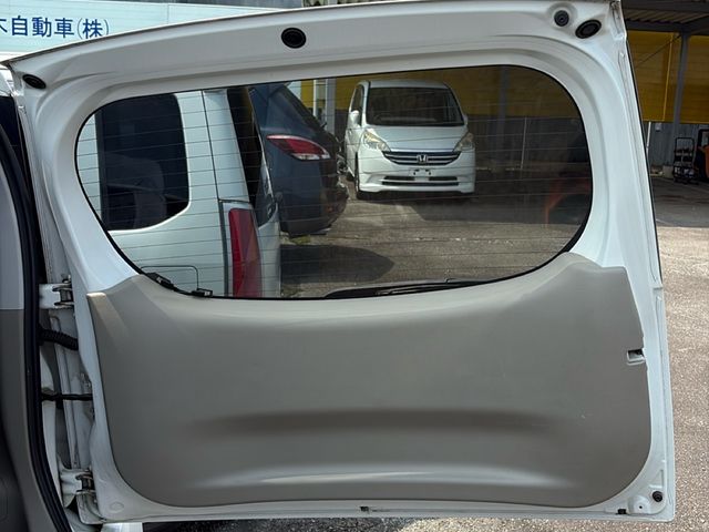 DAIHATSU MOVE 2011 Image 31