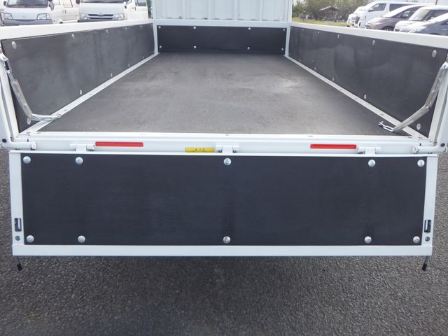 MITSUBISHI CANTER 2014 Image 31