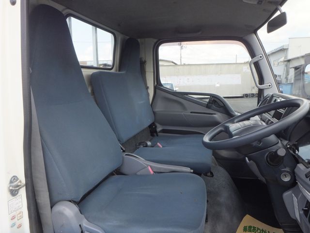 MITSUBISHI CANTER 2014 Image 31
