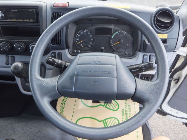 MITSUBISHI CANTER 2014 Image 31