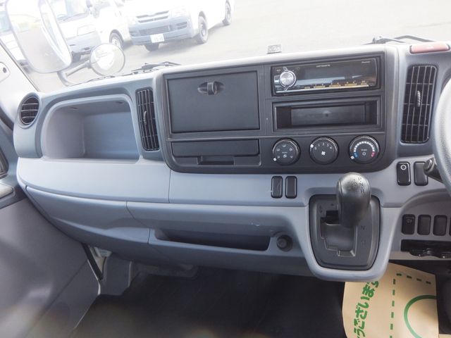 MITSUBISHI CANTER 2014 Image 31